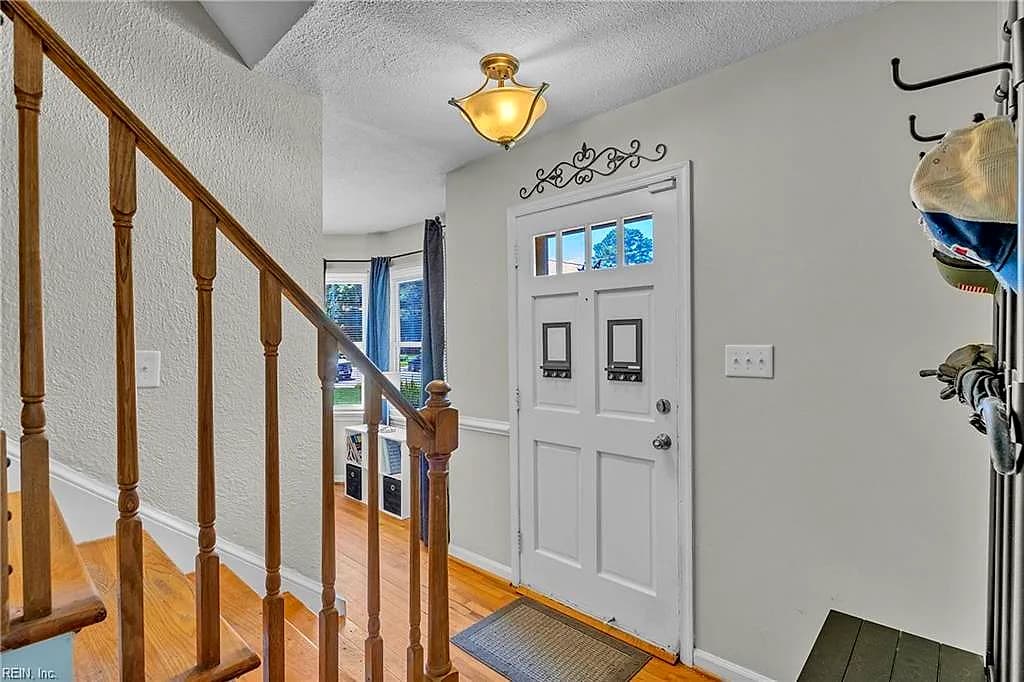 4 Hansom DR, POQUOSON VA 23662 thumb 10