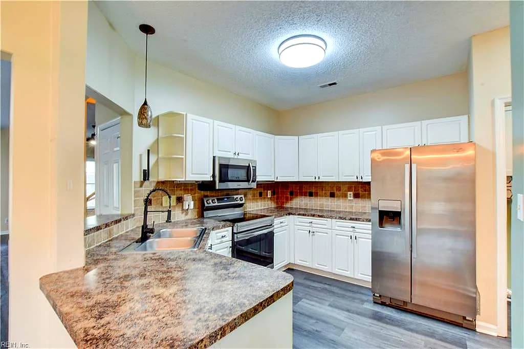 922 Willow PT, NEWPORT NEWS VA 23602 thumb 10