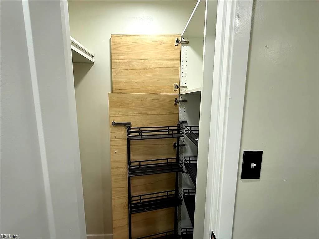 4409 Foxden DR, RICHMOND VA 23223 - Photo 3