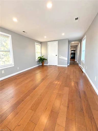 906 Carolina ST, HAMPTON VA 23669 thumb 9