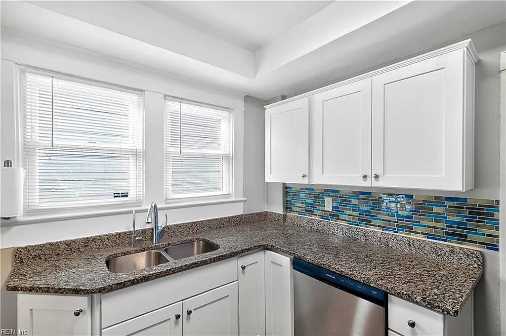 2721 Vimy Ridge AVE, NORFOLK VA 23509 thumb 10