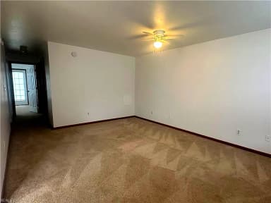 3301 Clover Meadows DR, CHESAPEAKE VA 23321 thumb 5