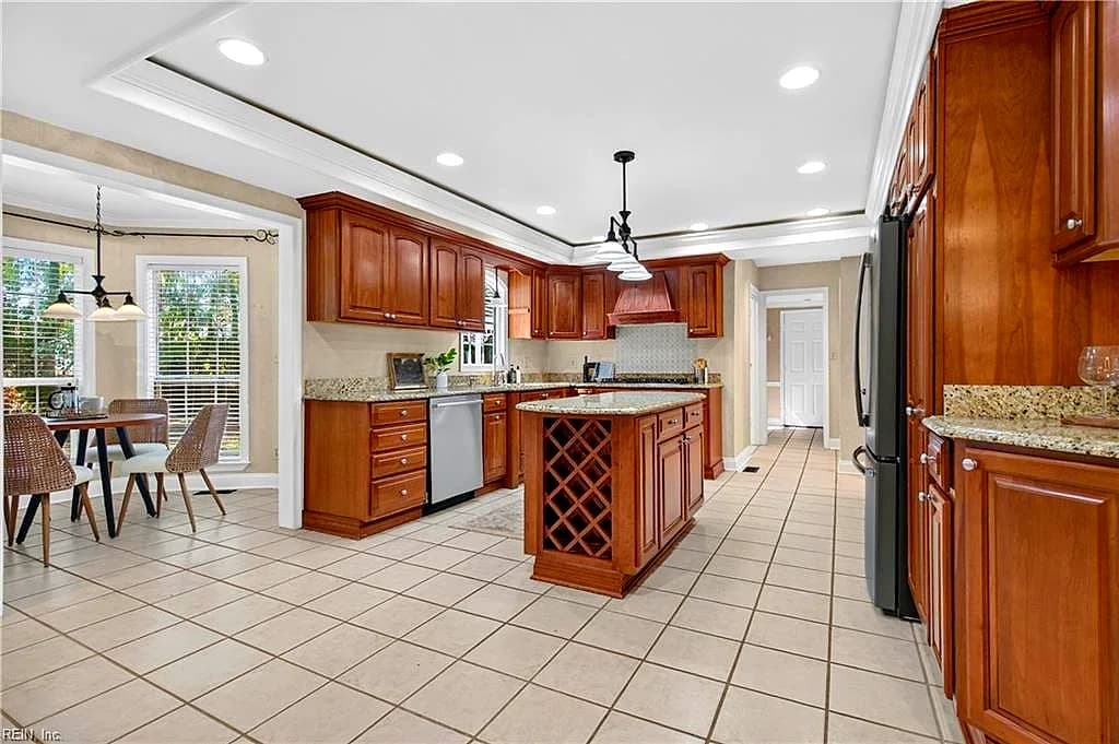 3405 Anita CIR, CHESAPEAKE VA 23321 thumb 7