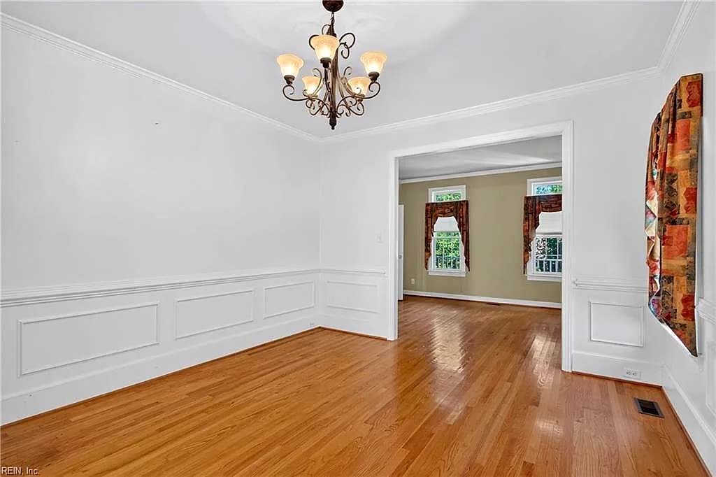 411 Honeysuckle LN, YORKTOWN VA 23693 thumb 11