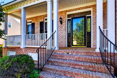 411 Honeysuckle LN, YORKTOWN VA 23693 thumb 4