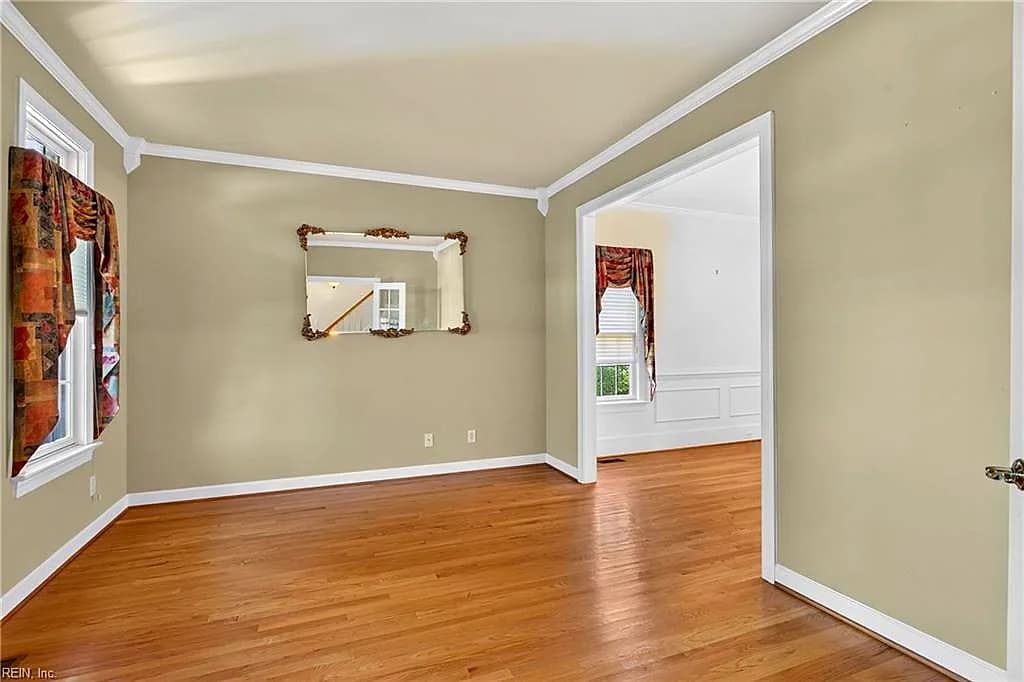 411 Honeysuckle LN, YORKTOWN VA 23693 thumb 7