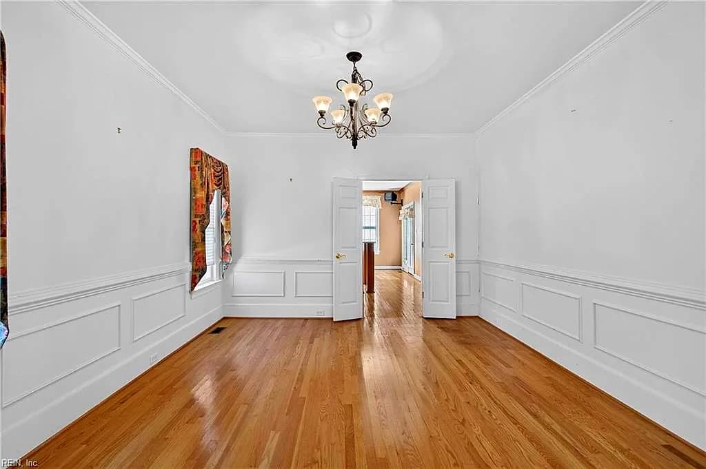 411 Honeysuckle LN, YORKTOWN VA 23693 thumb 10