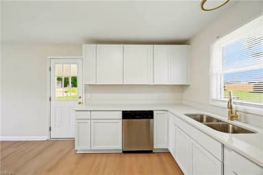 13408 Martha CIR, SMITHFIELD VA 23430 thumb 12