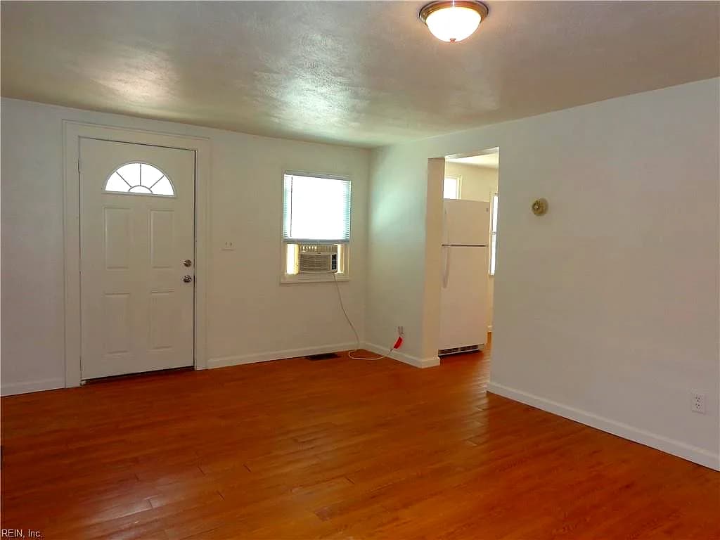2020 E Ocean View AVE #7, NORFOLK VA 23503 - Photo 3