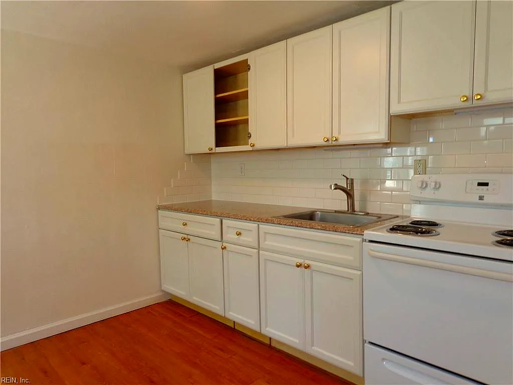2020 E Ocean View AVE #7, NORFOLK VA 23503 - Photo 5