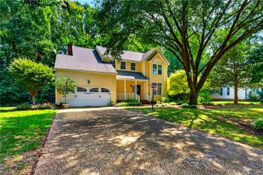 305 Clipper Creek LN, SMITHFIELD VA 23430 thumb 1
