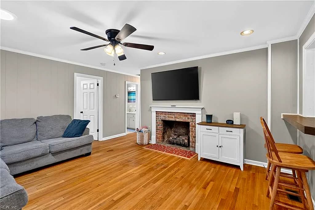607 Beacon CT, NEWPORT NEWS VA 23601 thumb 11