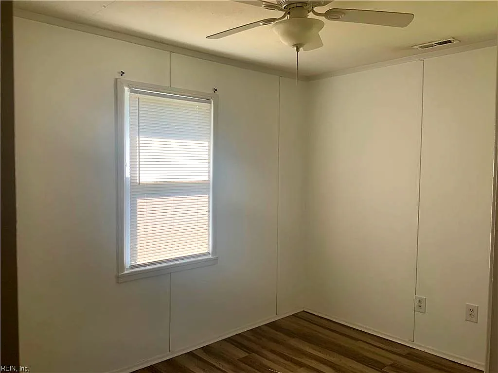 35 Phelps CIR, HAMPTON VA 23663 thumb 7