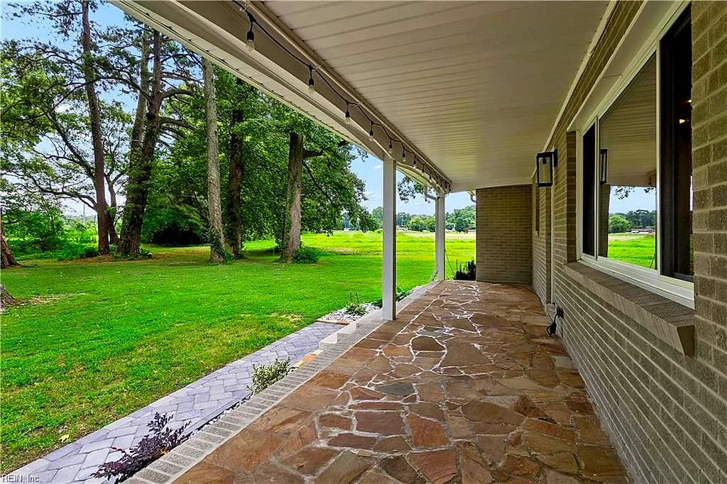 403 Calthrop Neck RD, YORKTOWN VA 23693 - Photo 5