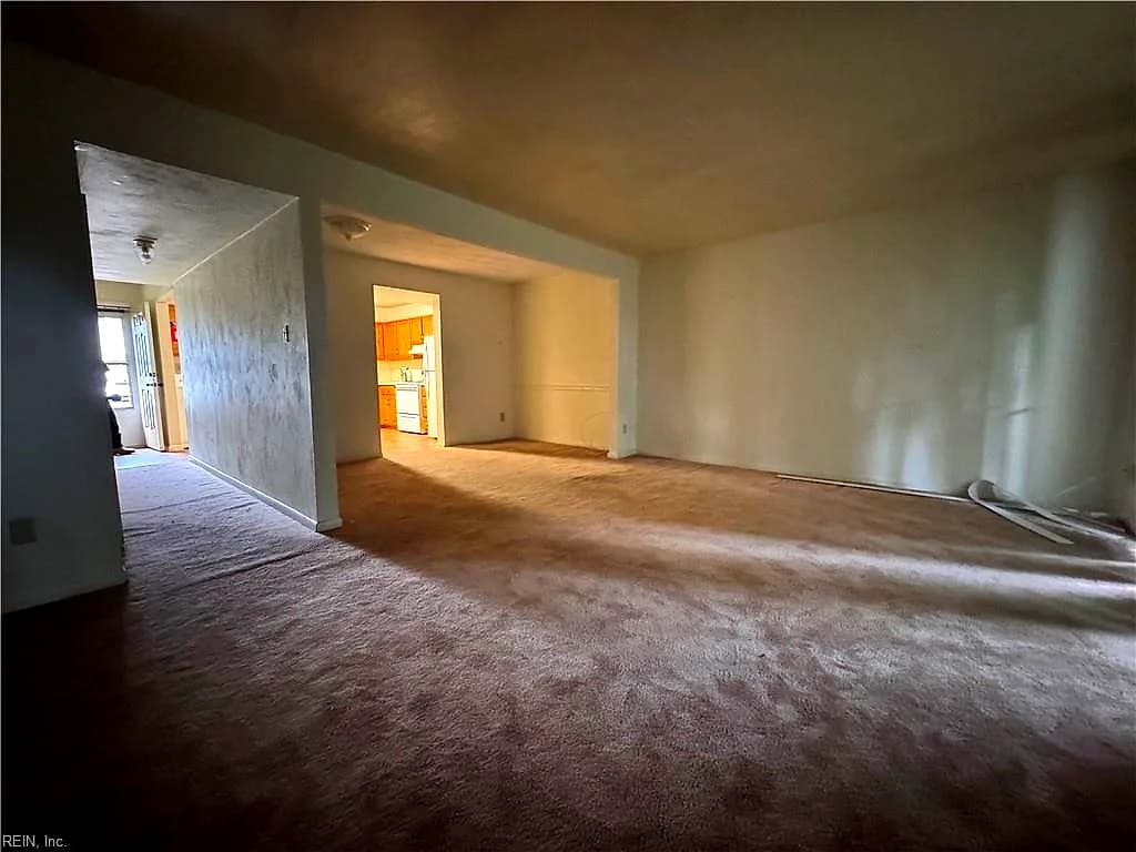 5670 Caxton CT, VIRGINIA BEACH VA 23462 - Photo 4