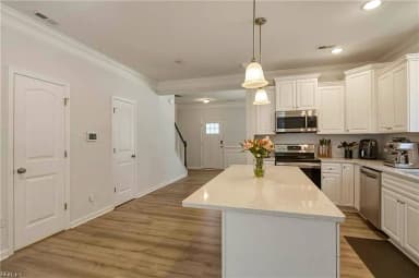 1041 Johnstons RD, NORFOLK VA 23513 thumb 10