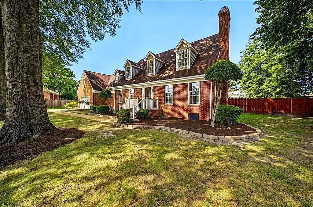 387 Brock CIR, NORFOLK VA 23502 - Photo 4