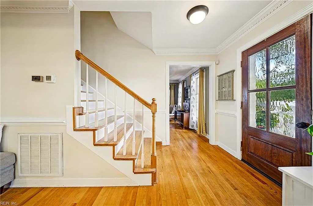 387 Brock CIR, NORFOLK VA 23502 - Photo 5
