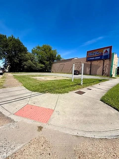 1500 E PRINCESS ANNE RD, NORFOLK VA 23505 - Photo 2