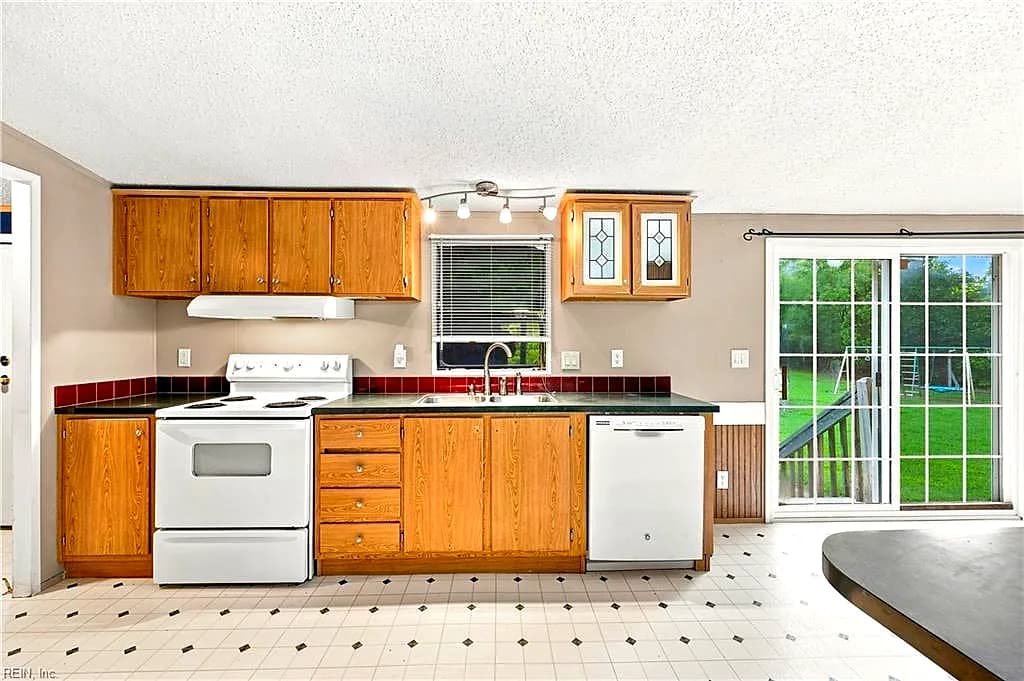 378 Neck RD, SHILOH NC 27974 thumb 10
