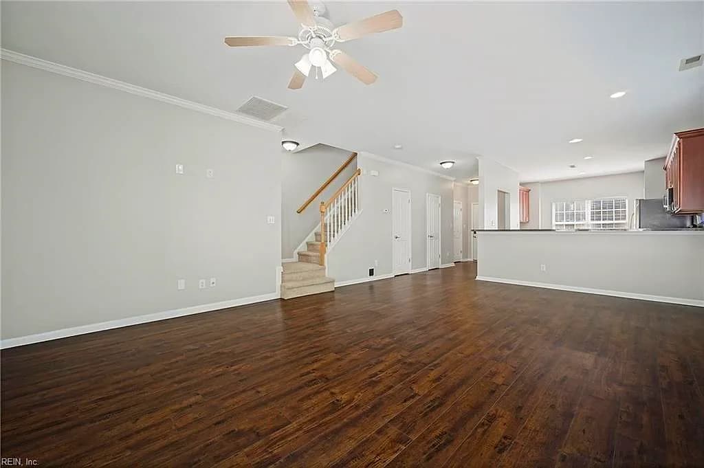543 Settlement LN, NEWPORT NEWS VA 23608 thumb 6