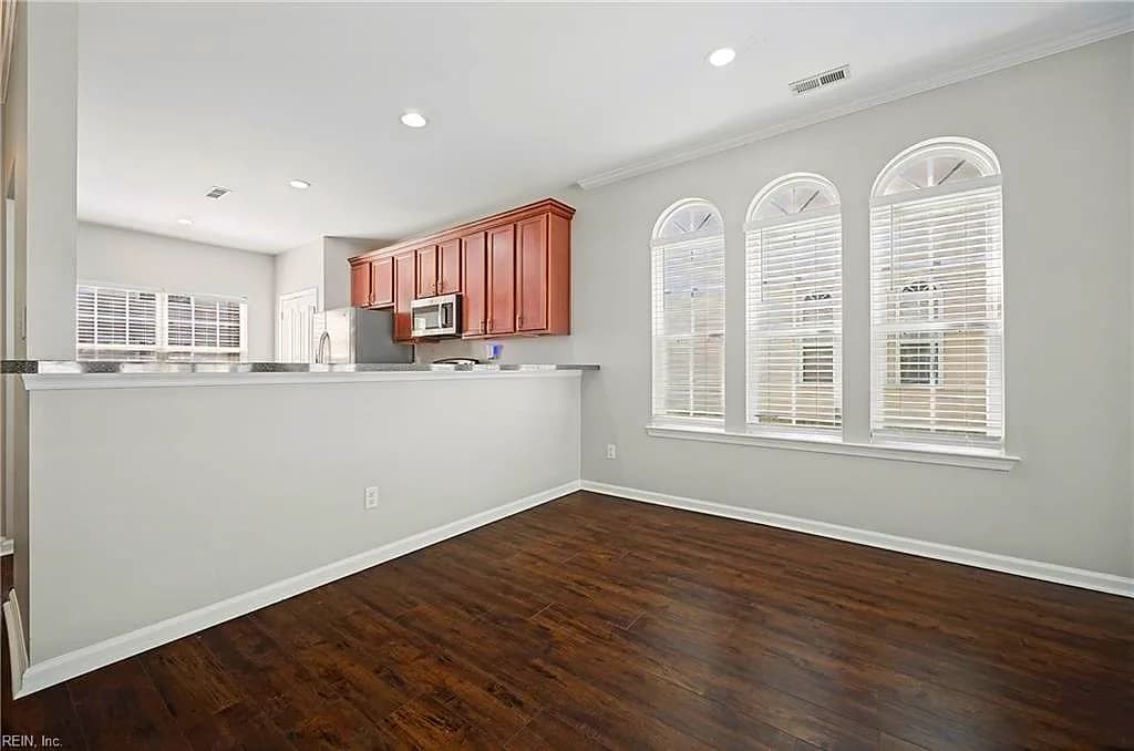 543 Settlement LN, NEWPORT NEWS VA 23608 thumb 9