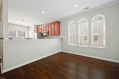 543 Settlement LN, NEWPORT NEWS VA 23608 thumb 9