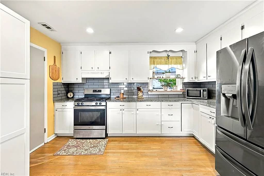 8 Fort Worth ST, HAMPTON VA 23669 thumb 9