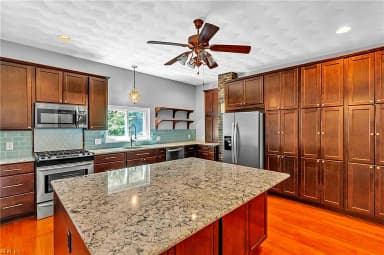 1031 Redgate AVE, NORFOLK VA 23507 thumb 9