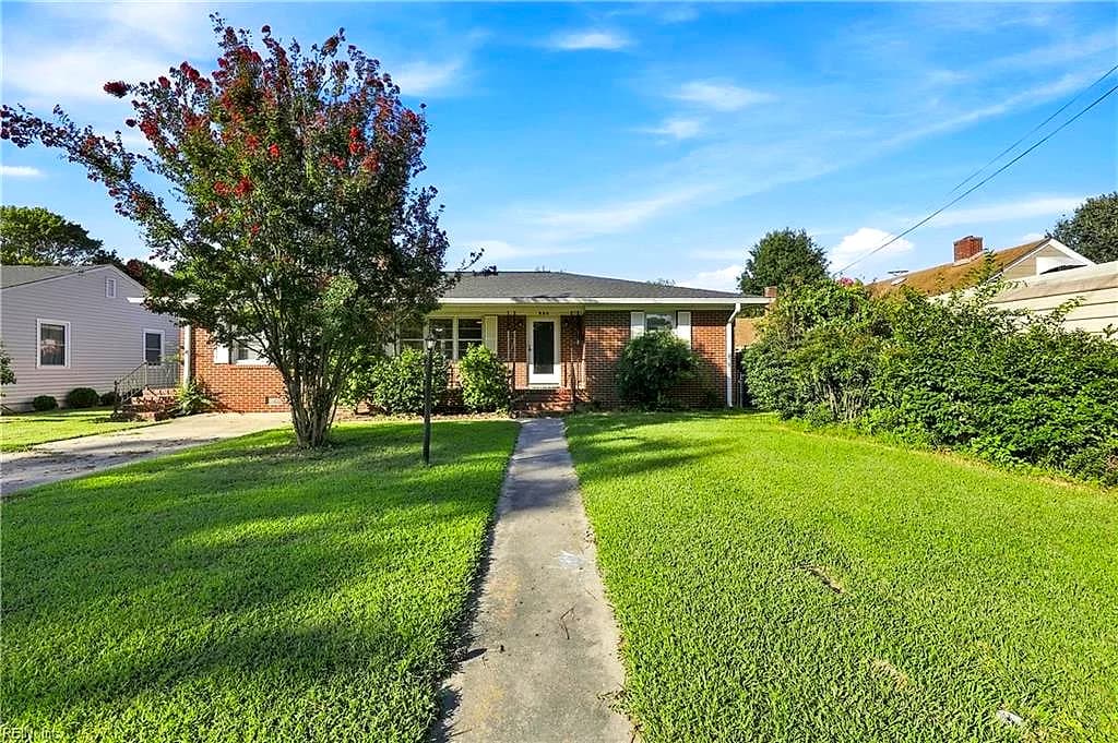 920 Hunnicutt AVE, ELIZABETHCITY NC 27909 - Photo 3