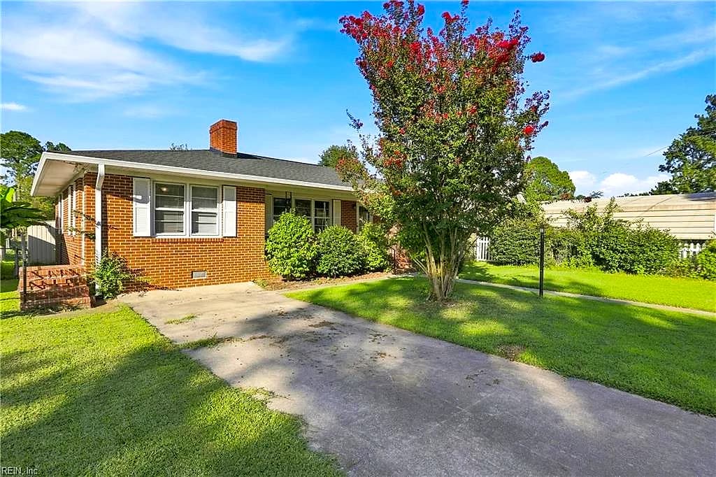 920 Hunnicutt AVE, ELIZABETHCITY NC 27909 - Photo 4