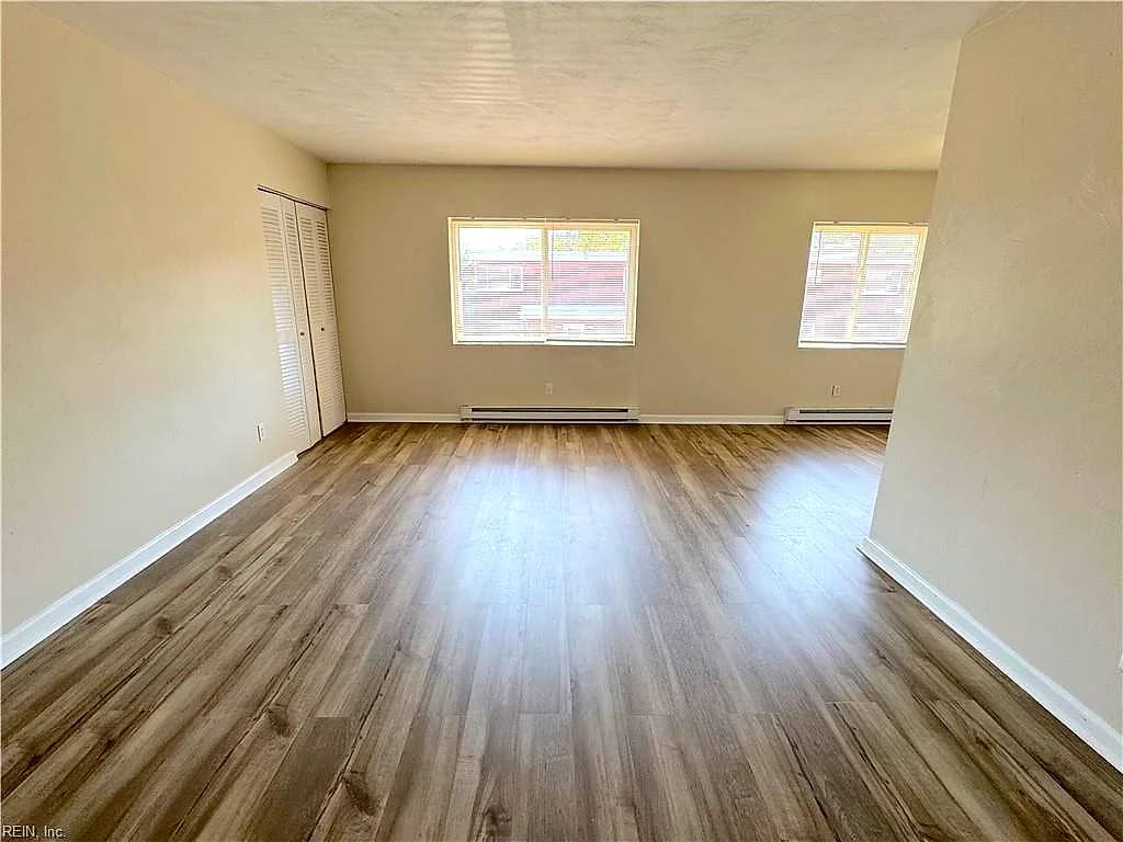 1126 Sparrow RD #3, CHESAPEAKE VA 23325 - Photo 5