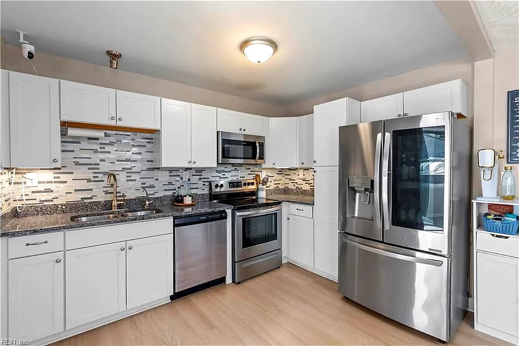 3838 Wake CIR, NORFOLK VA 23513 thumb 8