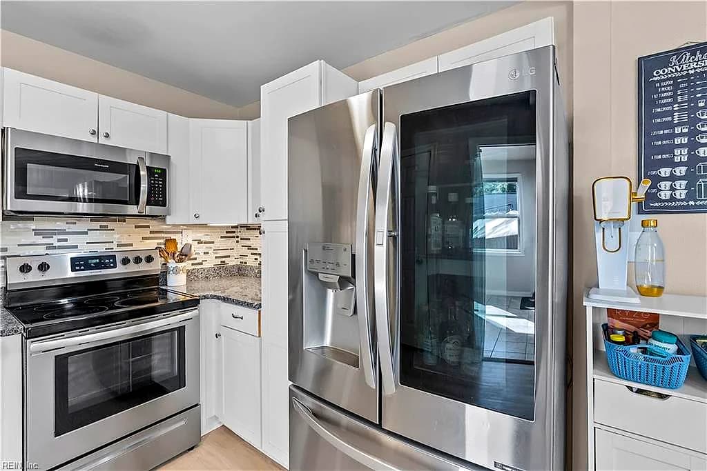 3838 Wake CIR, NORFOLK VA 23513 thumb 9