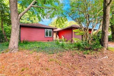 223 Yorktown RD, YORKTOWN VA 23693 thumb 4