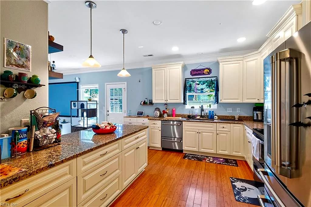 5519 Levine CT, NORFOLK VA 23502 - Photo 5