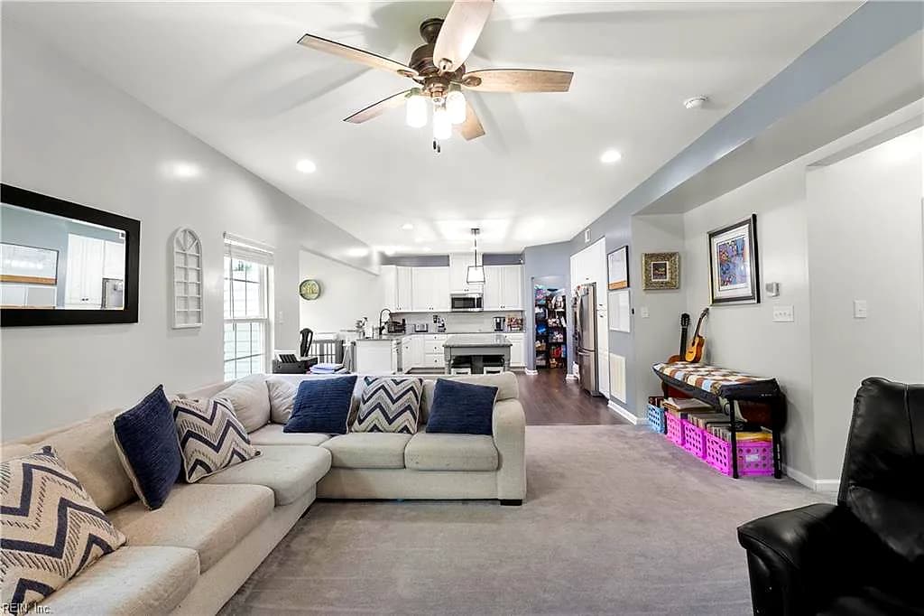 5774 Roland Smith DR, GLOUCESTER VA 23061 thumb 11
