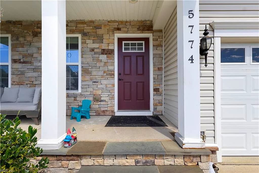 5774 Roland Smith DR, GLOUCESTER VA 23061 - Photo 5