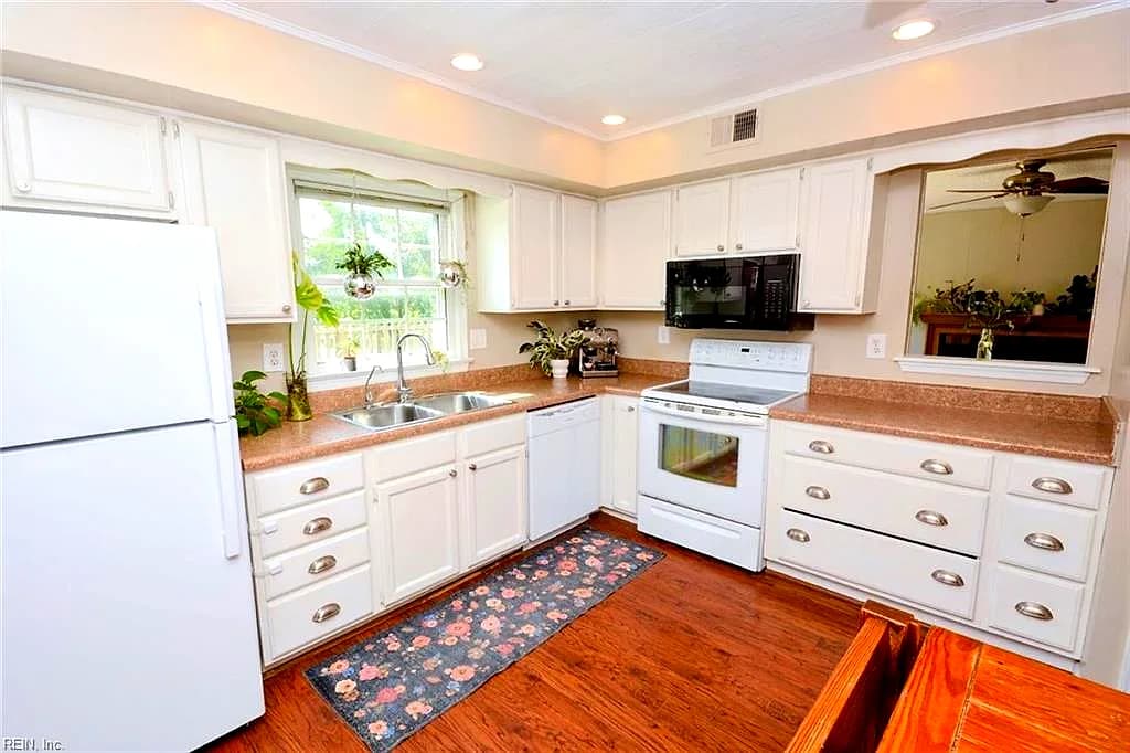 1901 Kelly RN, CHESAPEAKE VA 23320 thumb 9