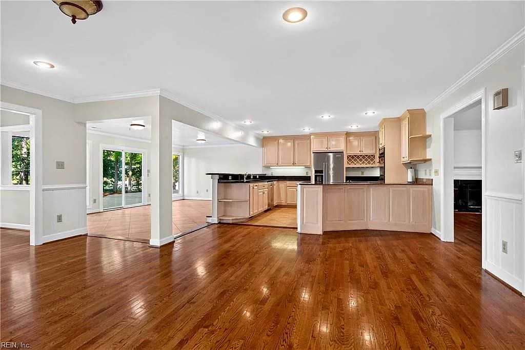 502 Piney Point RD, YORKTOWN VA 23692 thumb 9