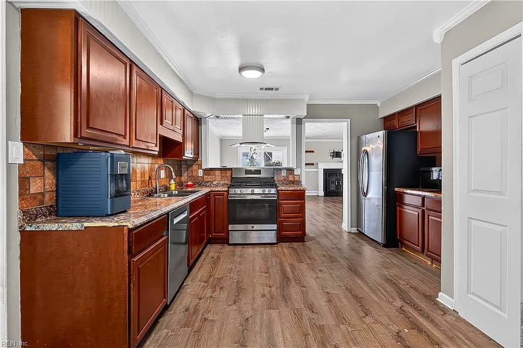 1816 Mullholand Drive DR, VIRGINIA BEACH VA 23454 thumb 8