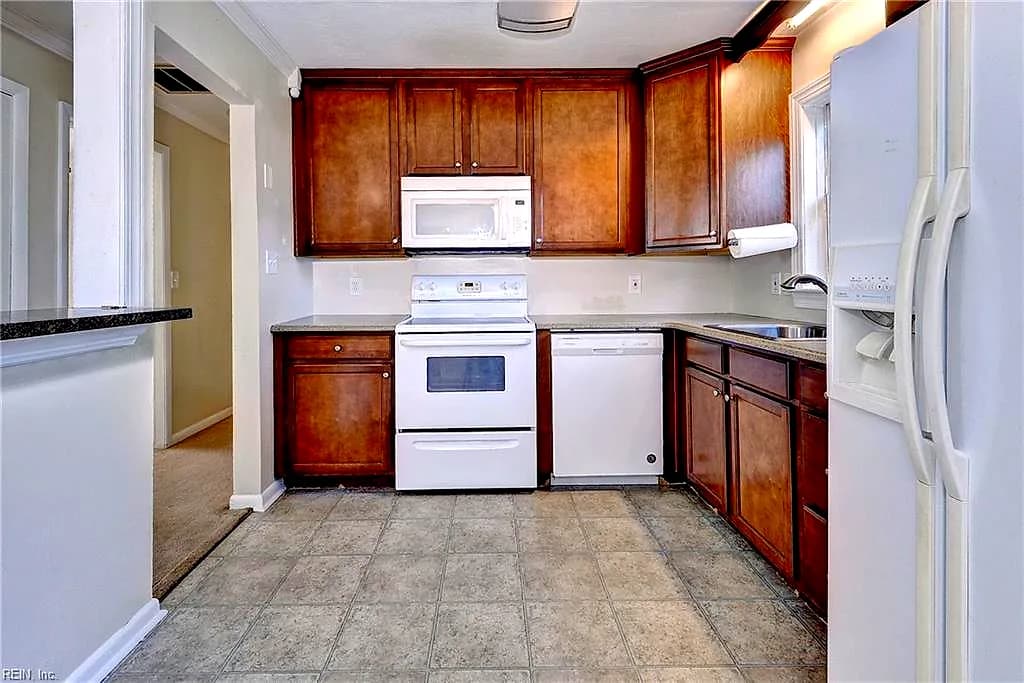 451 Fort Worth ST, HAMPTON VA 23669 thumb 11
