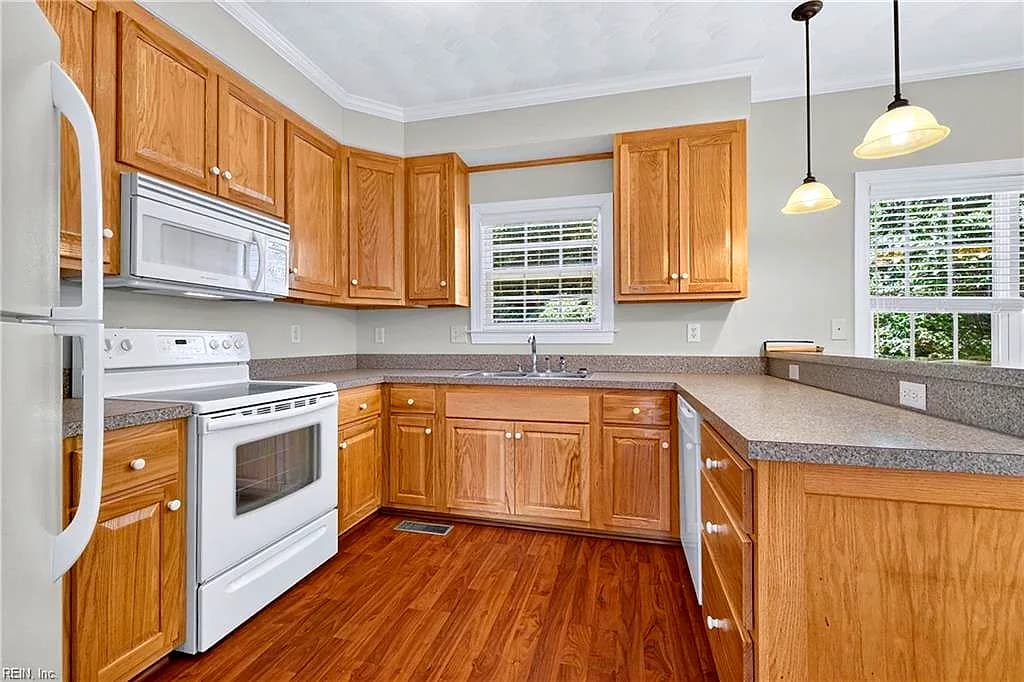 375 N College DR, FRANKLIN VA 23851 thumb 12