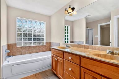 375 N College DR, FRANKLIN VA 23851 thumb 5