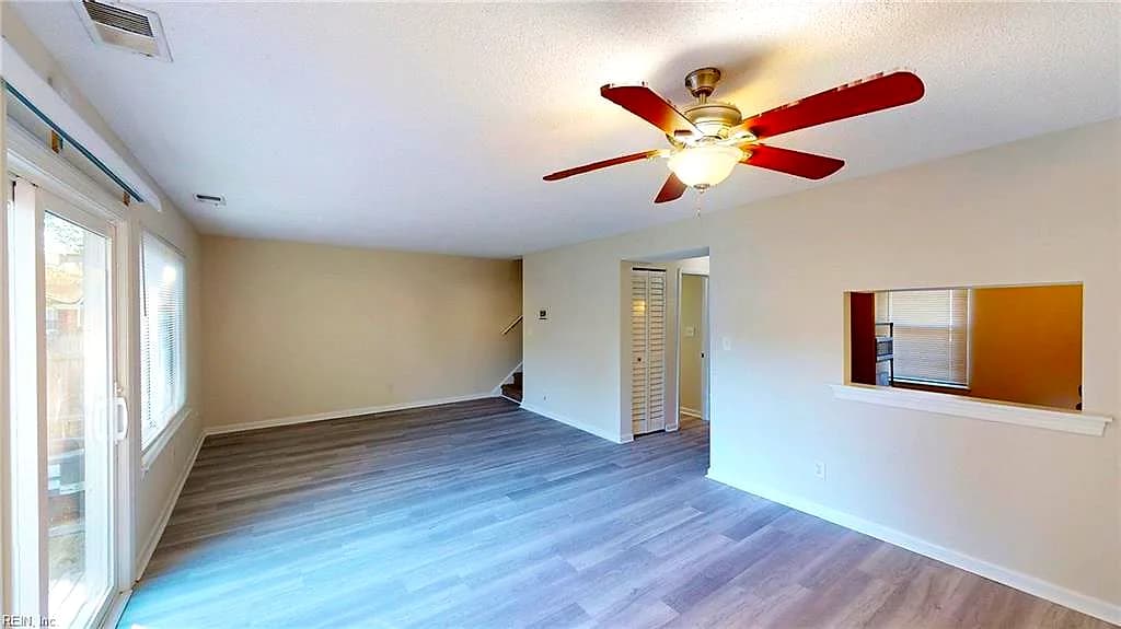 505 Pine View CT, CHESAPEAKE VA 23320 thumb 7