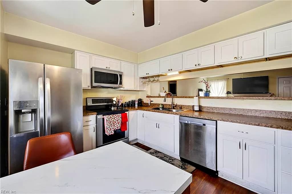 1208 Basswood CT, CHESAPEAKE VA 23320 thumb 6