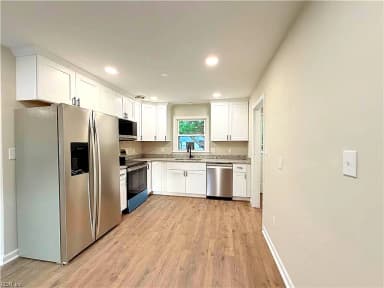 701 Forrest DR, NEWPORT NEWS VA 23601 thumb 7
