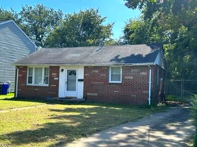 813 Johnstons RD, NORFOLK VA 23513 thumb 3