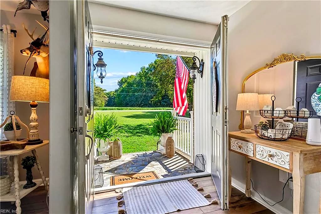 4424 Hickory Fork RD, GLOUCESTER VA 23061 thumb 10