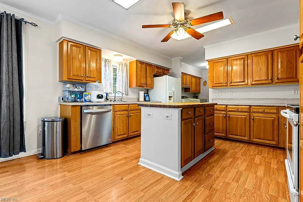 2455 Hog Island RD, SURRY VA 23883 thumb 8